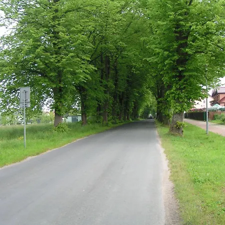 Holiday home Wantaris - Letniskowe Z Ogrodkiem Mielno-mielenko