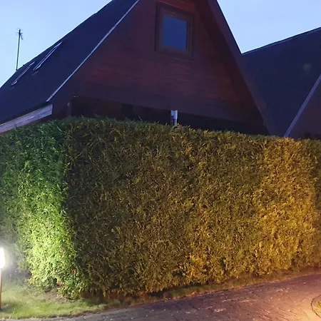 Wantaris - Letniskowe Z Ogrodkiem Mielno-mielenko Nyaraló